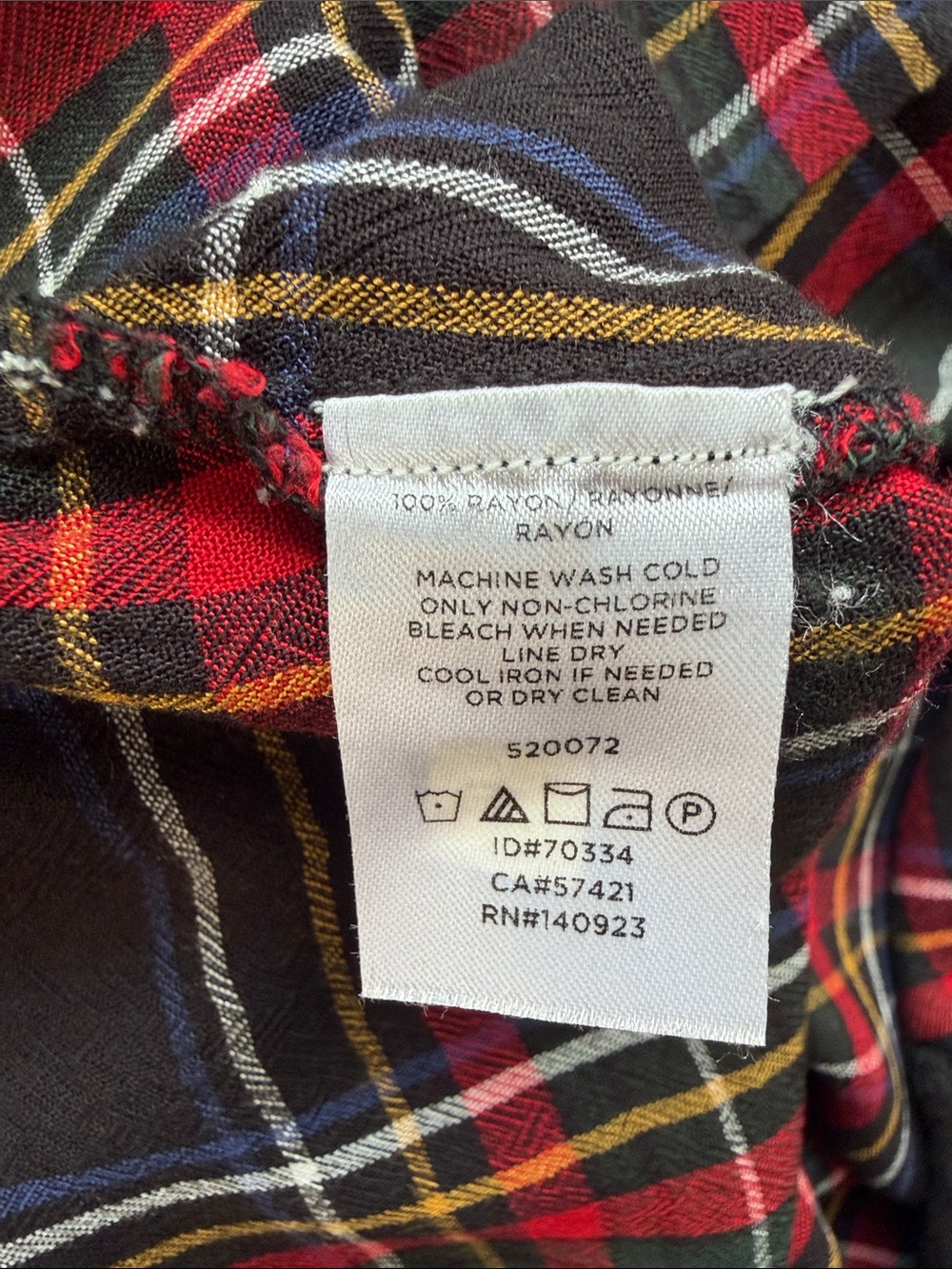 LOFT Tartan Puff-Sleeve Button-Back Top - Red, Navy & Green - Picture 4 of 4